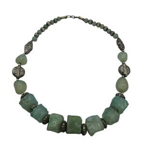 Vintage Chunky Green Stones With Silver Tone Beads Necklace